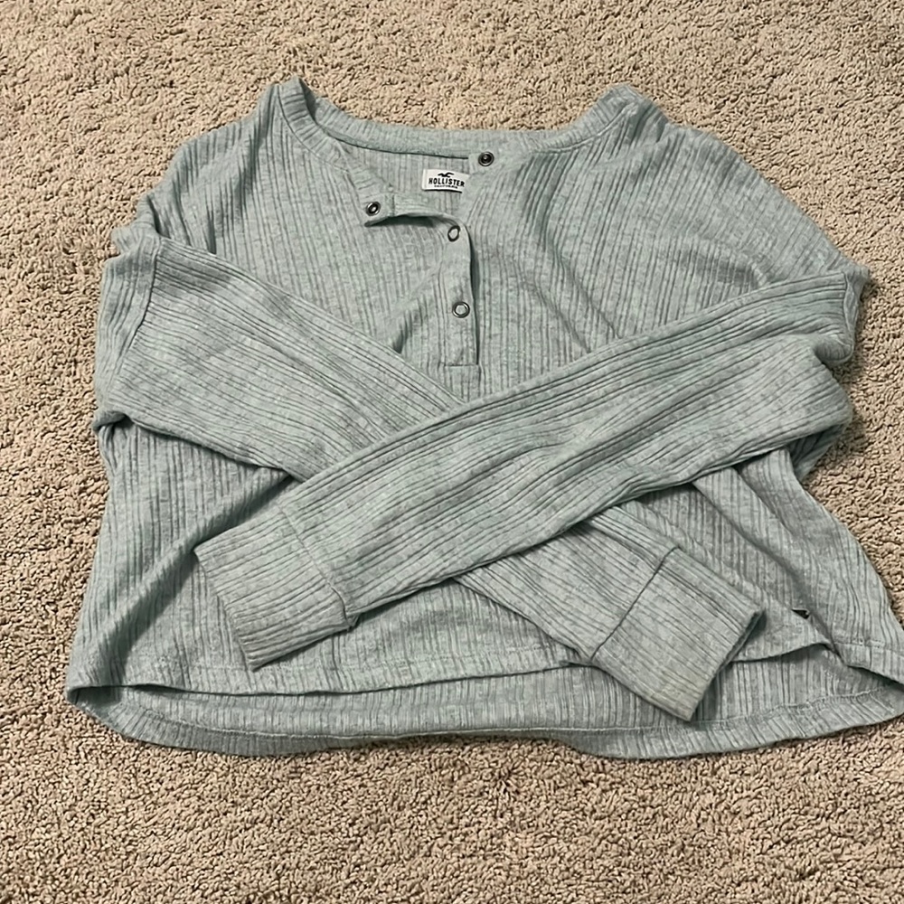hollister light teal long sleeve button up shirt